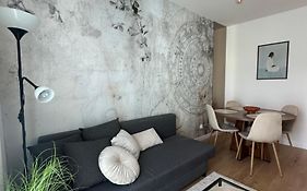 Apartament Kolorowe Balkony Czyżewskiego 3